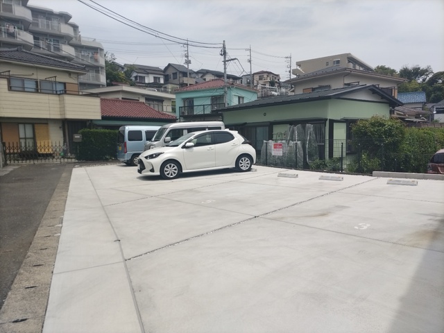 駐車場　要空確認