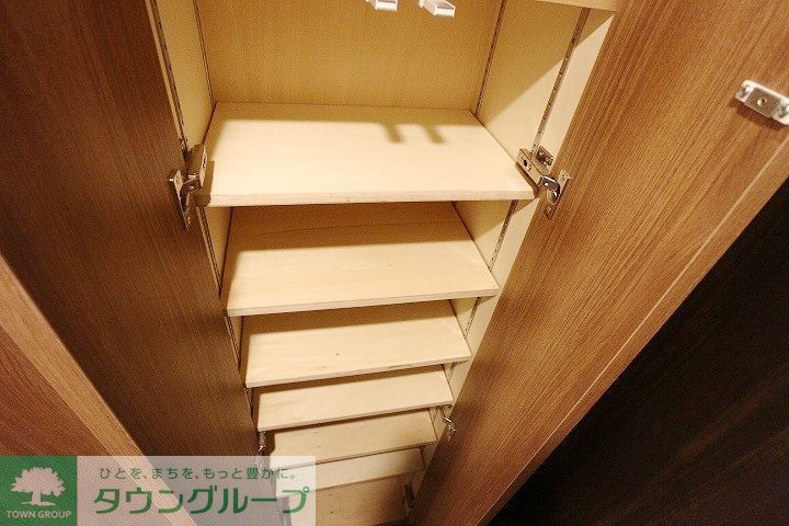 収納　シューズボックス