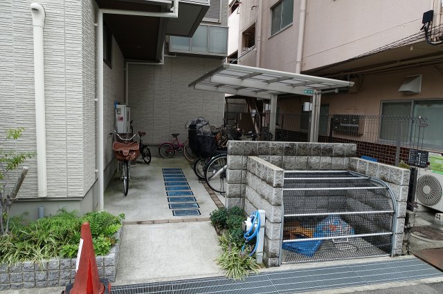 その他共有部分　駐輪場、ゴミ置き場