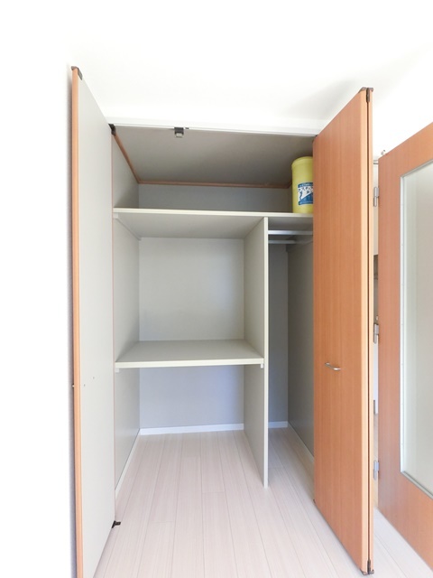 収納　奥行のある収納付です！増えがちな荷物をスッキリ収納できます！