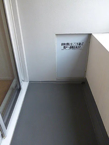 バルコニー