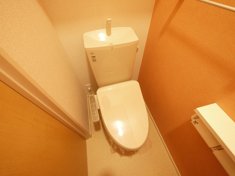 トイレ　コンパクトで使いやすいトイレです
