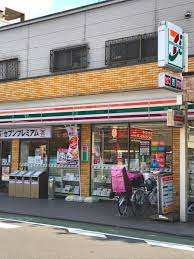 コンビニ　セブンイレブン大田区羽田店（コンビニ）まで551m