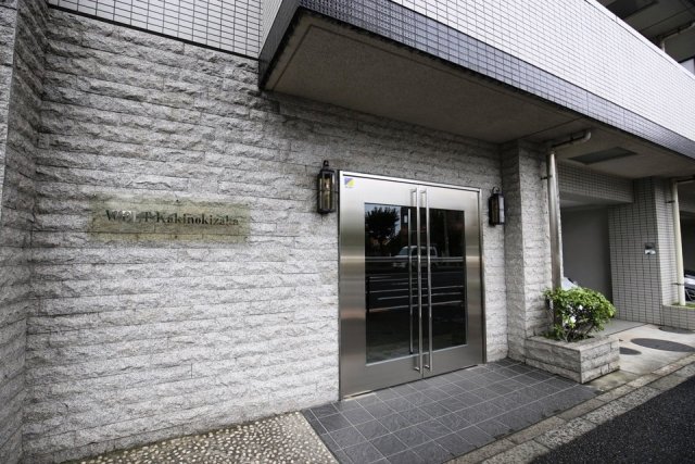 エントランス　清潔なエントランスです