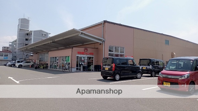 スーパー　明治屋ジャンボ市博多諸岡店（スーパー）まで486m