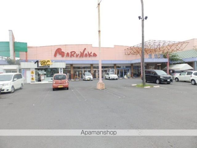 スーパー　マルナカ宇多津店（スーパー）まで550m