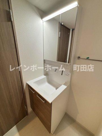 洗面設備　※同施工参考画像