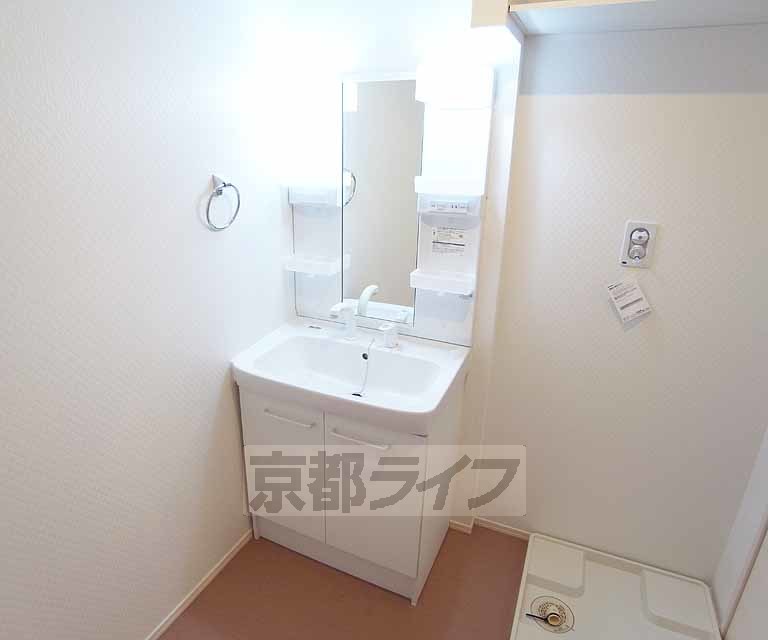 洗面設備　シャンプードレッサーで朝の忙しい時間を短縮出来ます！