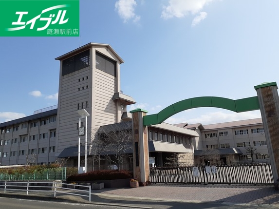 小学校　岡山市立御南小学校（小学校）まで280m