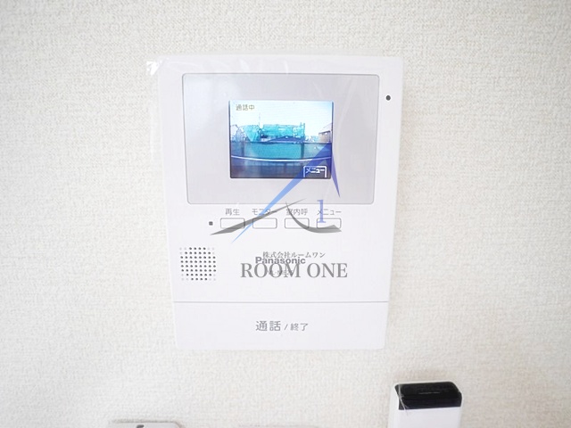 セキュリティ　モニター付きインターホンです。