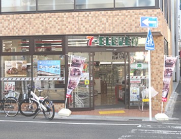 コンビニ　セブンイレブン目黒洗足駅前店（コンビニ）まで593m