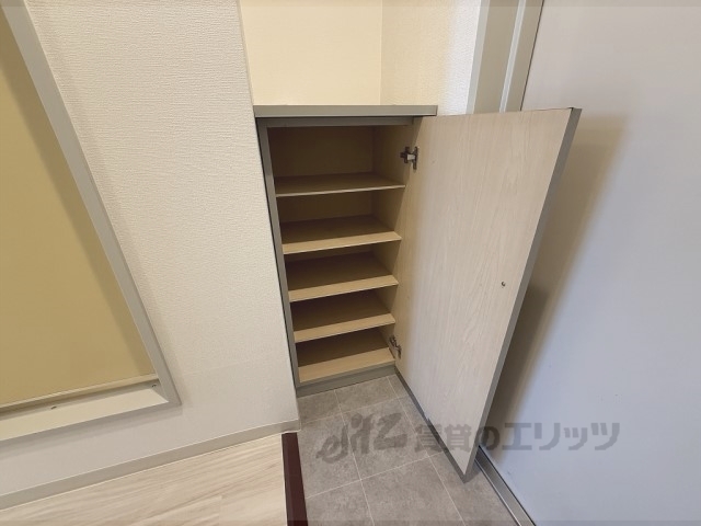 収納　下駄箱