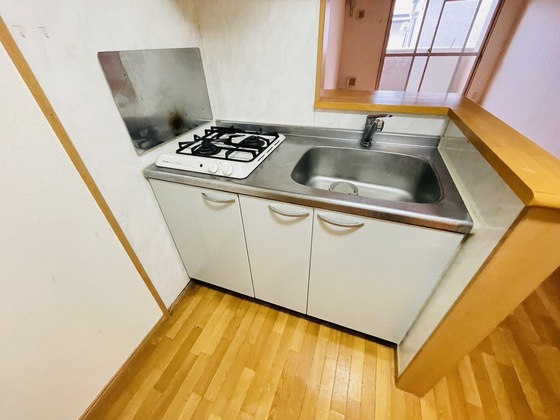 キッチン　※別部屋の写真です