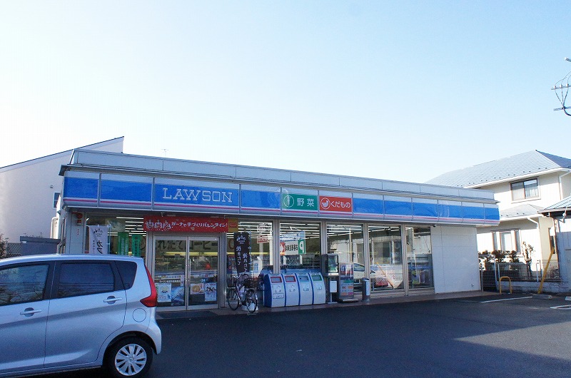 コンビニ　ローソン 新厚木高校前店（コンビニ）まで591m