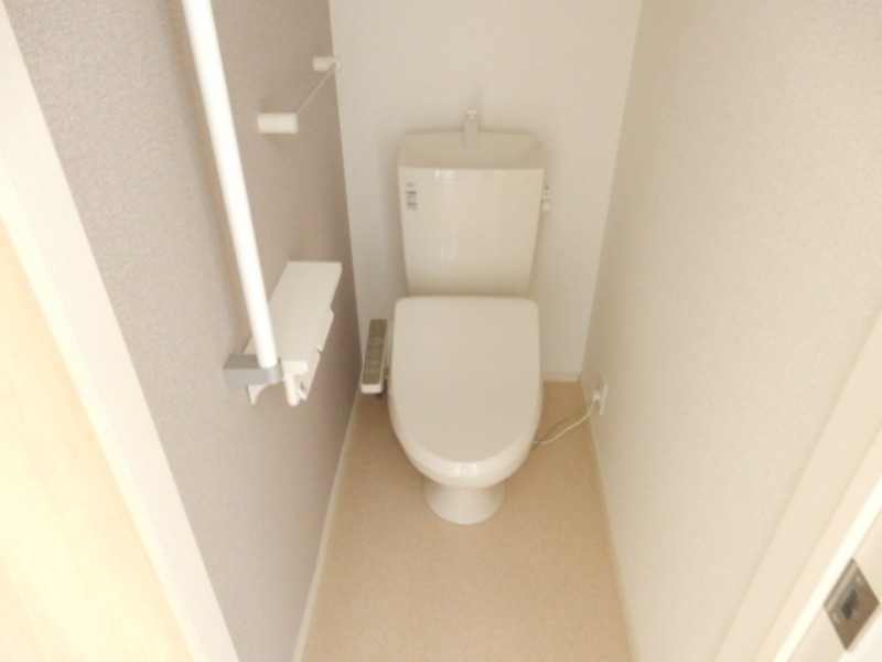 トイレ　図面と現状に相違がある場合には現状を優先