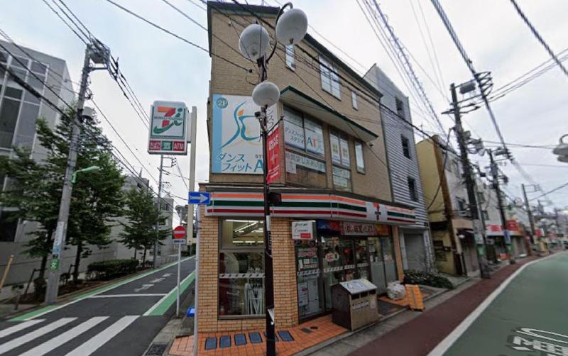 コンビニ　セブン-イレブン 世田谷下高井戸店（コンビニ）まで280m