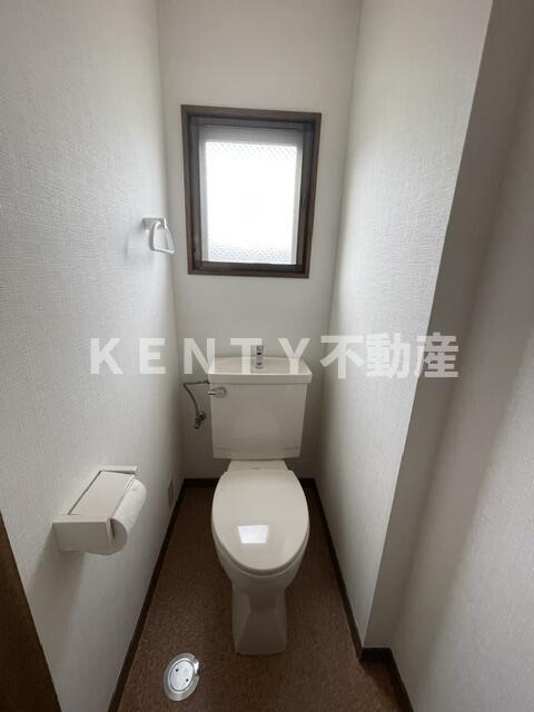 トイレ　シンプルで使いやすいトイレです
