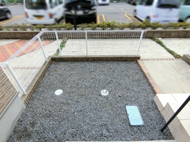 庭　図面と現状に相違がある場合には現状を優先