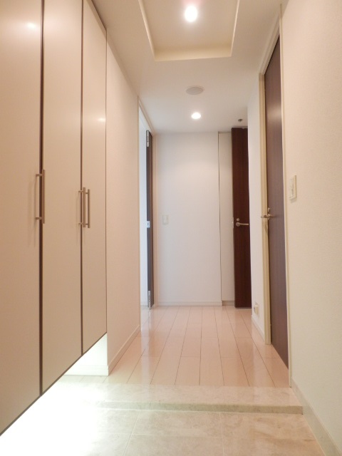 玄関　玄関※別部屋参考写真