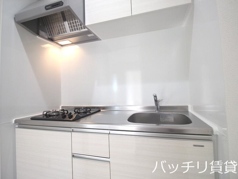 キッチン　※同型タイプの為、現状を優先いたします