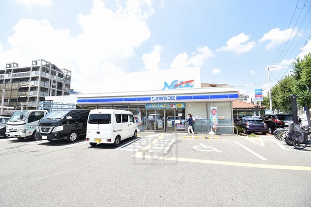 コンビニ　ローソン　豊中春日町五丁目店（コンビニ）まで386m