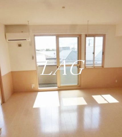 居室・リビング　洋室のお部屋です。
