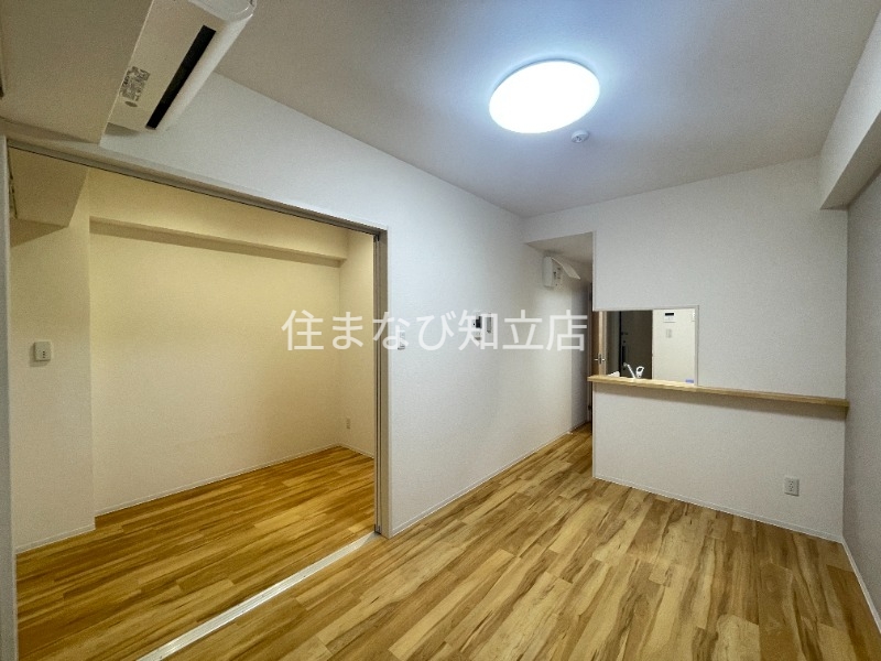 居室・リビング　同型別部屋写真