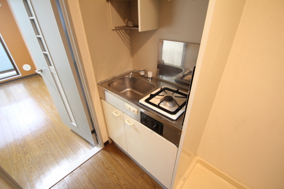 キッチン　※別部屋の写真です