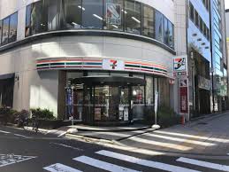コンビニ　セブンイレブン台東柳橋1丁目店（コンビニ）まで218m