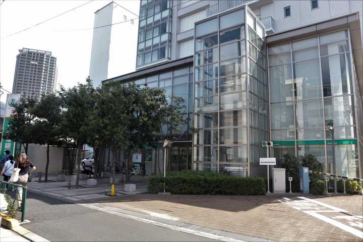 銀行　（株）りそな銀行／石神井支店（銀行）まで732m