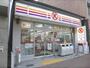 コンビニ　ファミリーマート烏丸仏光寺店（コンビニ）まで190m