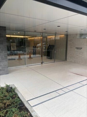 エントランス　２４時間換気システム完備