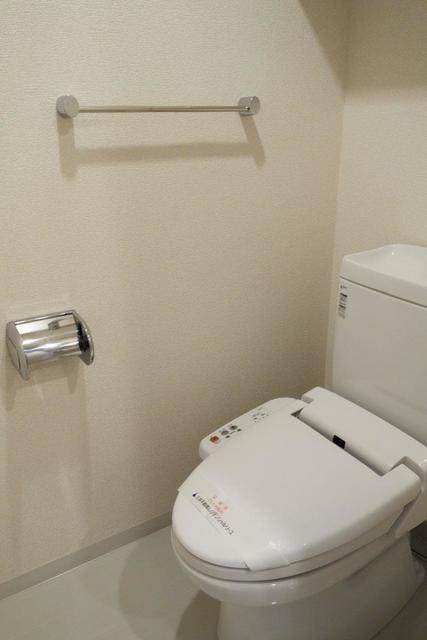 トイレ　別号室参考写真