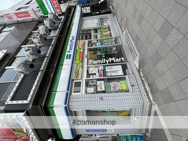 コンビニ　ファミリーマート（コンビニ）まで431m