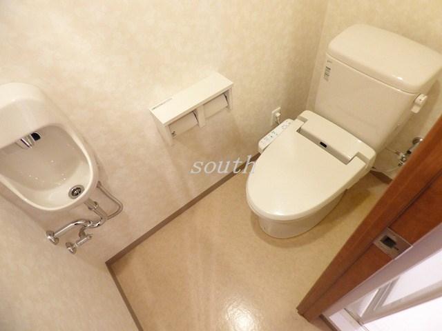 トイレ　ウォシュレット付きのトイレ♪