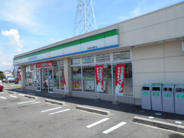 コンビニ　ファミリーマート大垣和合新町店（コンビニ）まで850m