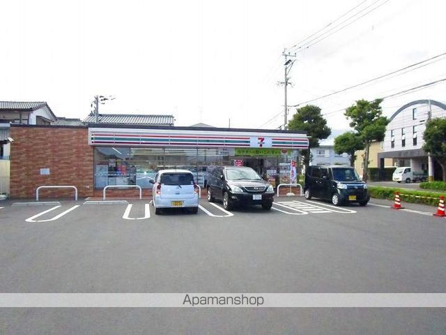 コンビニ　セブンイレブン鹿児島桜ヶ丘２丁目店（コンビニ）まで607m