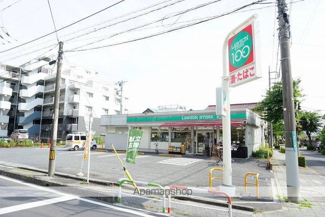 コンビニ　ローソンストア１００蕨北町二丁目店（コンビニ）まで370m