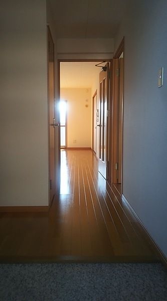 玄関　現況優先