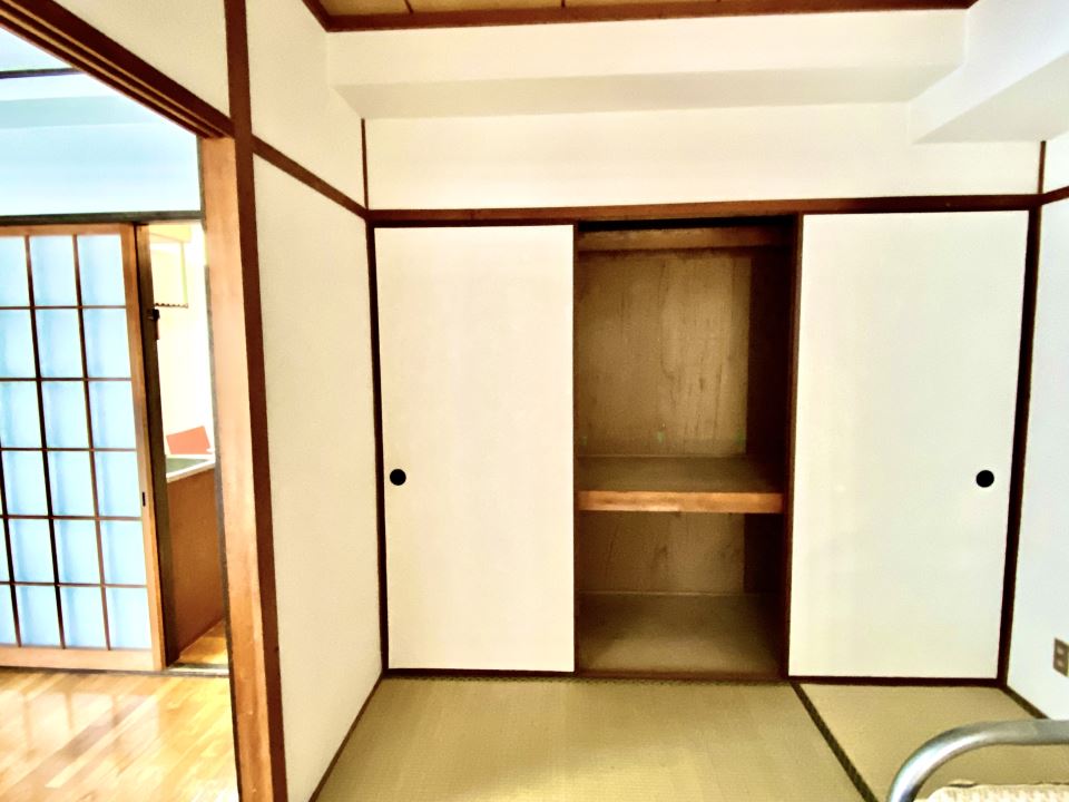 収納　和室に３段収納があります