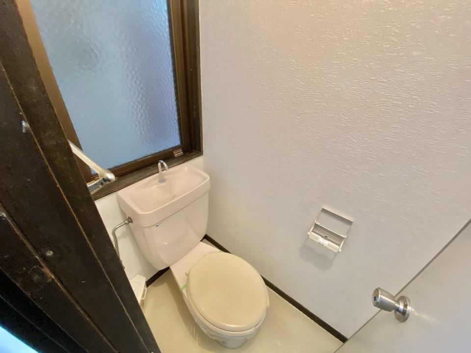 トイレ　洋式トイレです