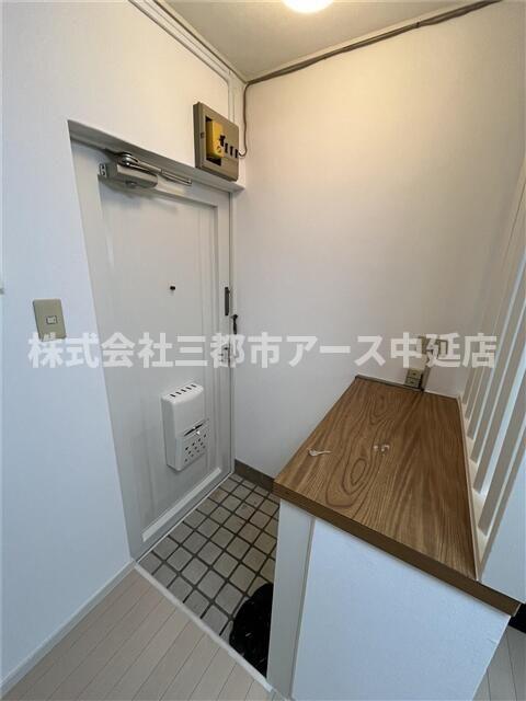 玄関　ビレッヂクボタ　は三都市アース中延店へお任せください！　ご内