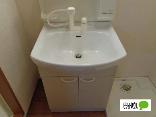 洗面設備　同物件別部屋