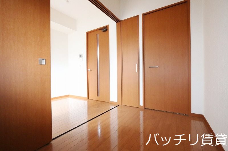 居室・リビング　別号室のお写真です。現状優先