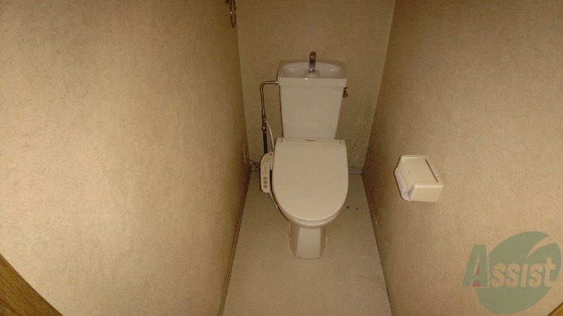 トイレ　トイレスペースも問題なく使用出来そうですね。