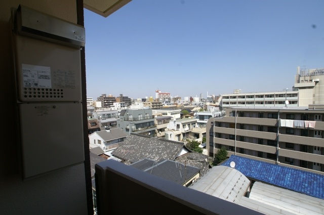 バルコニー　弊社は都内全域の物件が仲介手数料最大無料でご紹介可能です！
