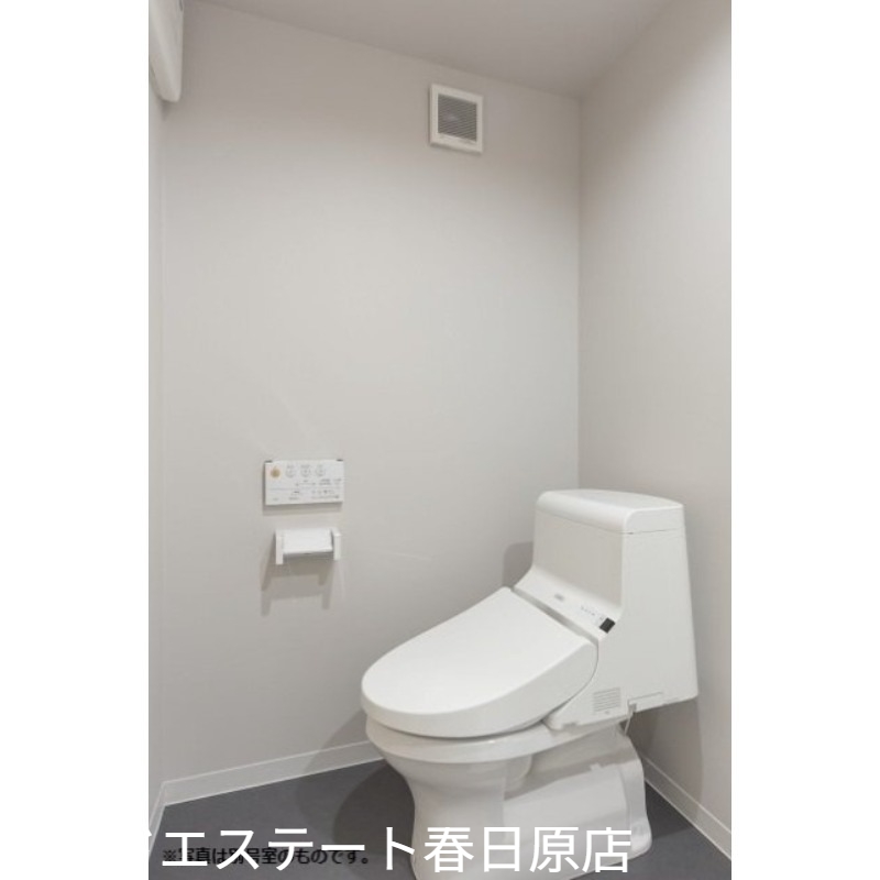トイレ　ウォシュレットも設置済み