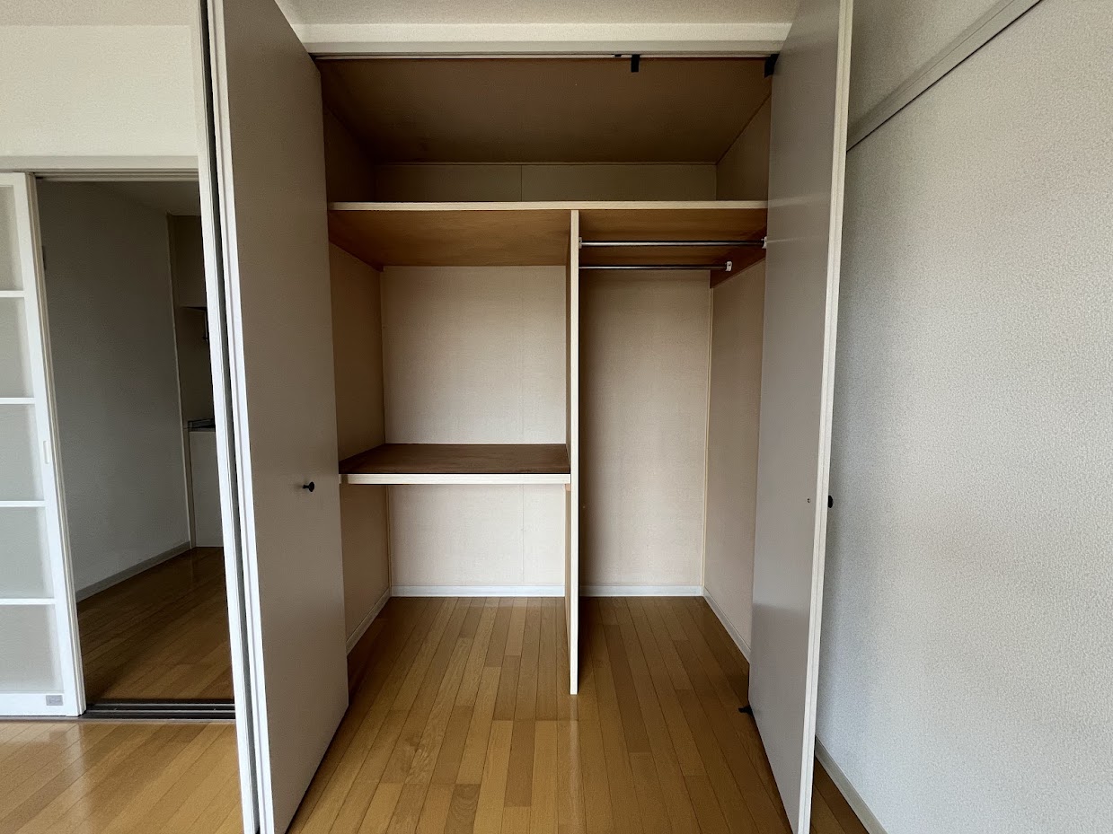 収納　シューズボックス