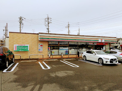 コンビニ　セブンイレブン 名古屋名四町店（コンビニ）まで564m