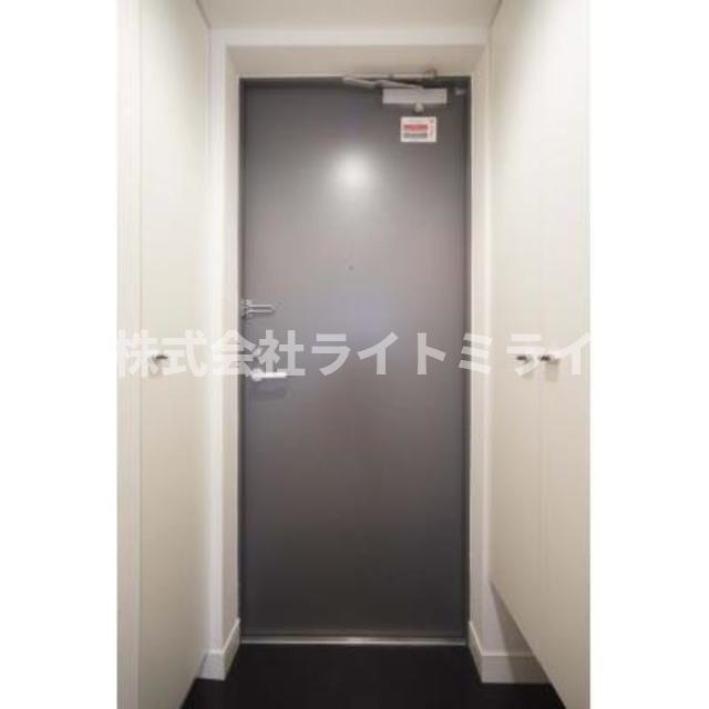 玄関　※写真は同タイプ住戸です。?